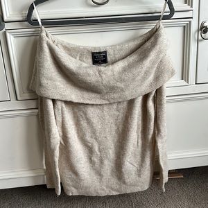 Sweater off the shoulder